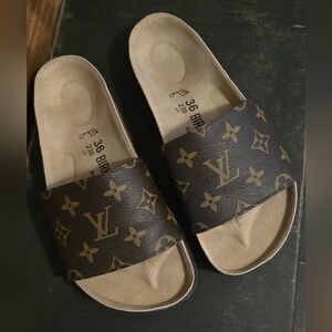 Birkenstock Slides Size 36